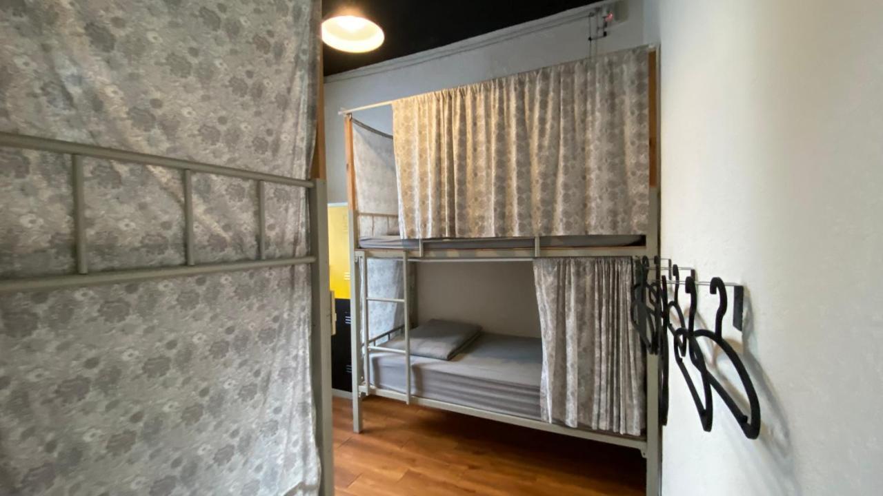 82G Backpacker Inn Magong Esterno foto