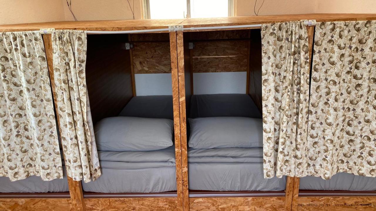 82G Backpacker Inn Magong Esterno foto