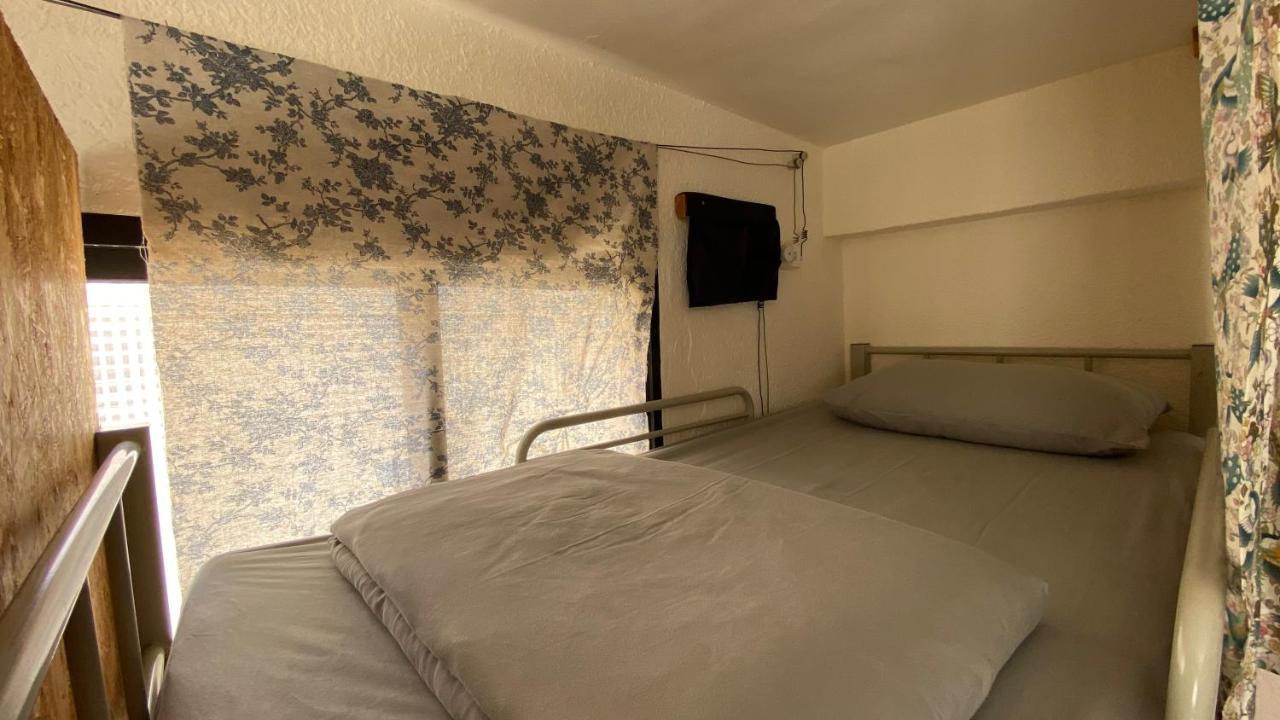 82G Backpacker Inn Magong Esterno foto