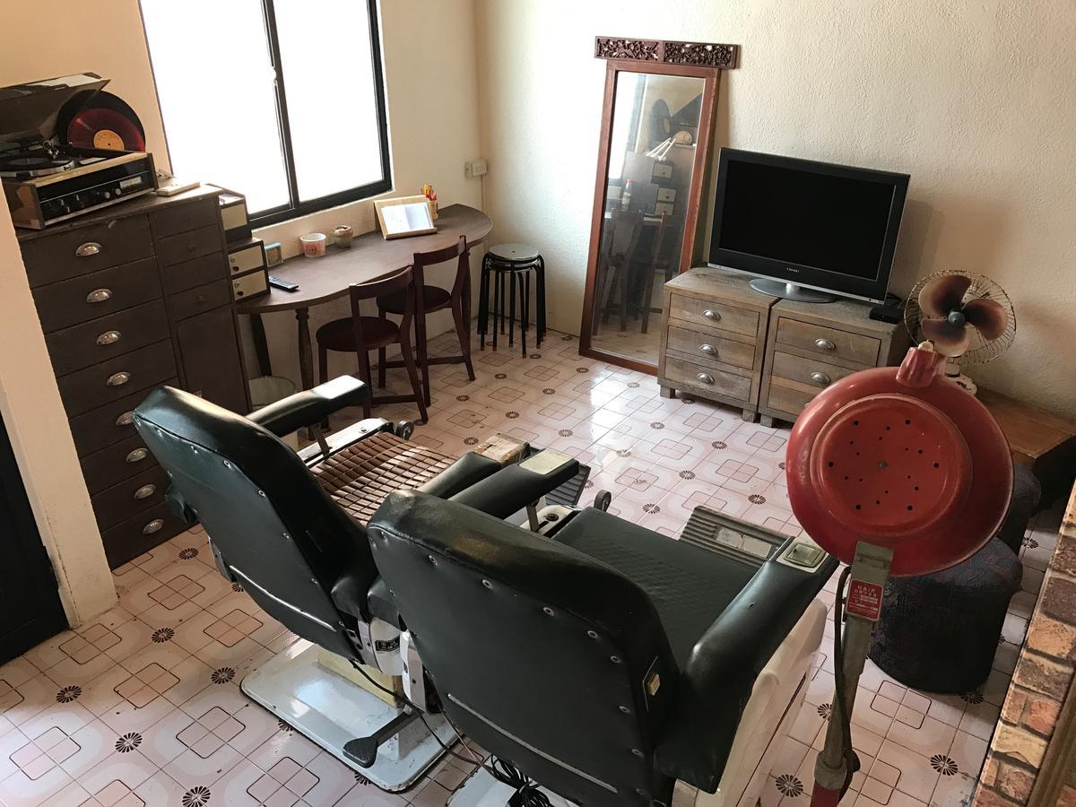 82G Backpacker Inn Magong Esterno foto
