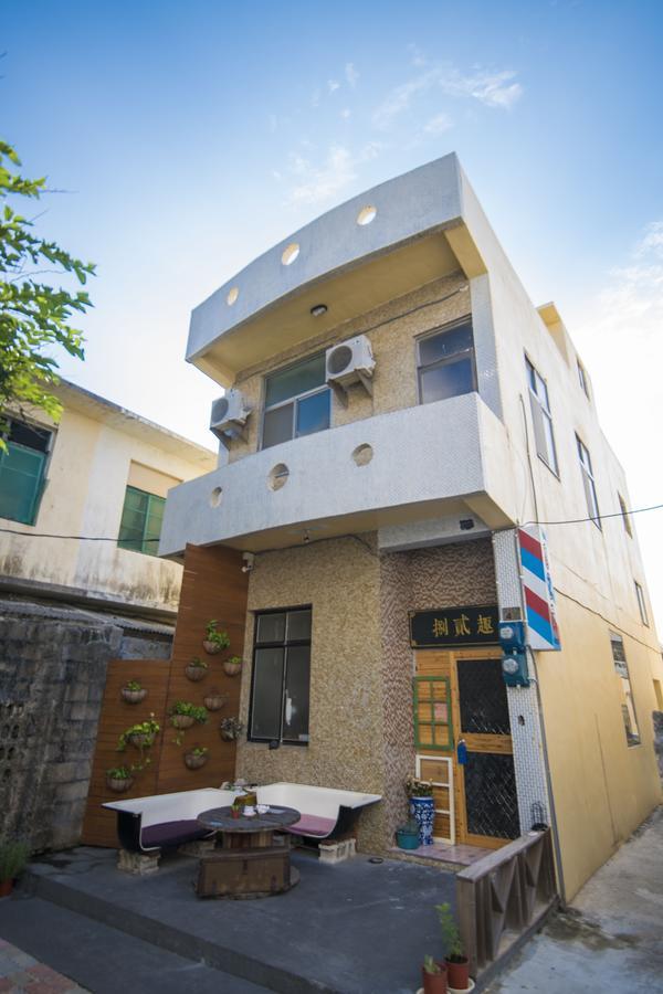 82G Backpacker Inn Magong Esterno foto