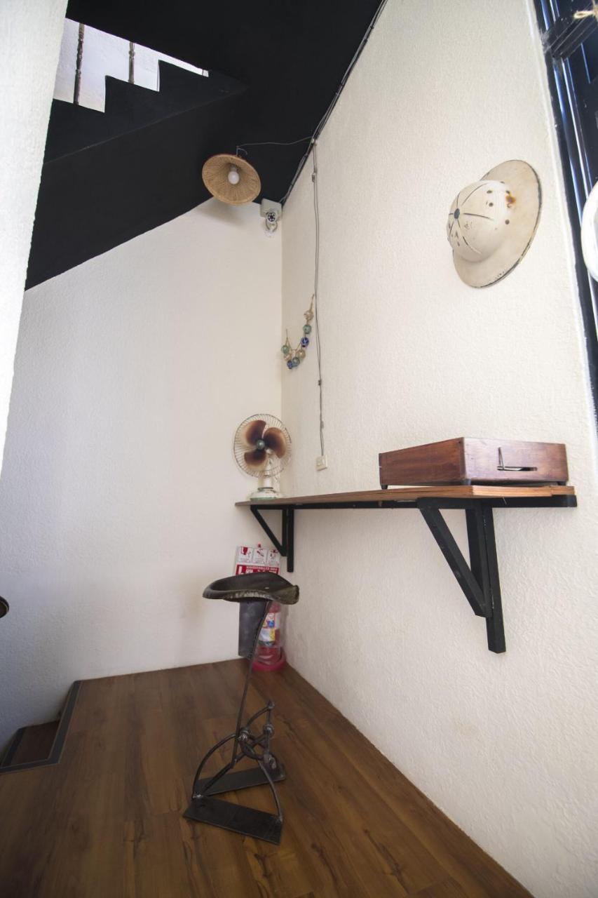 82G Backpacker Inn Magong Esterno foto